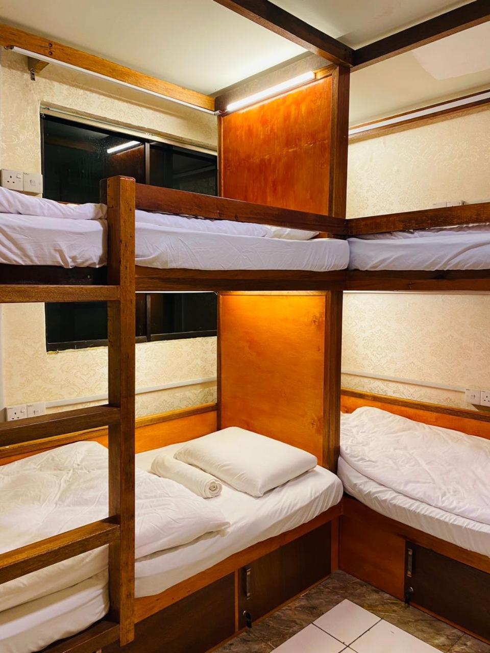 H2 Worldpackers , The Social Hotel コタキナバル エクステリア 写真