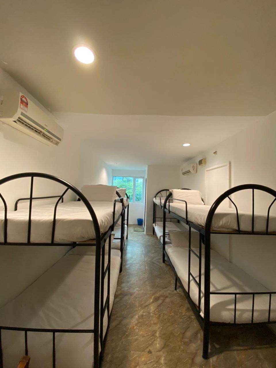 H2 Worldpackers , The Social Hotel コタキナバル エクステリア 写真