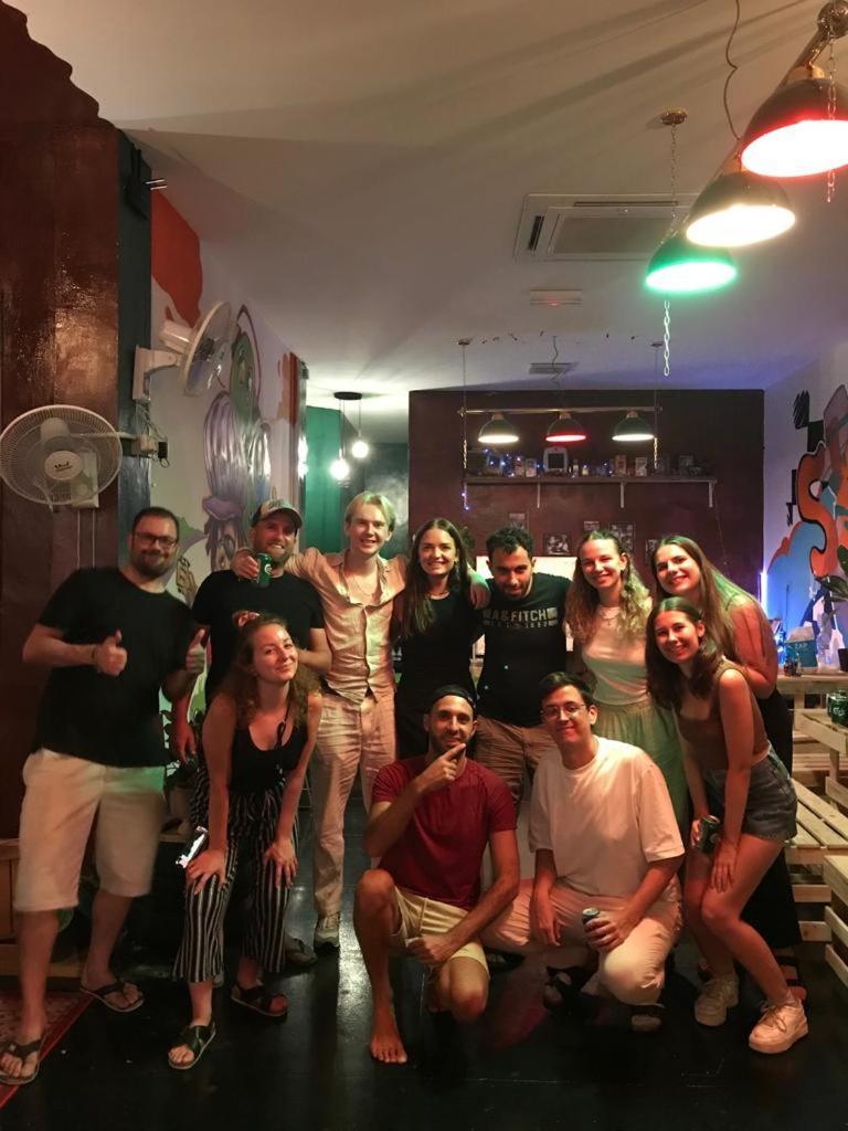 H2 Worldpackers , The Social Hotel コタキナバル エクステリア 写真