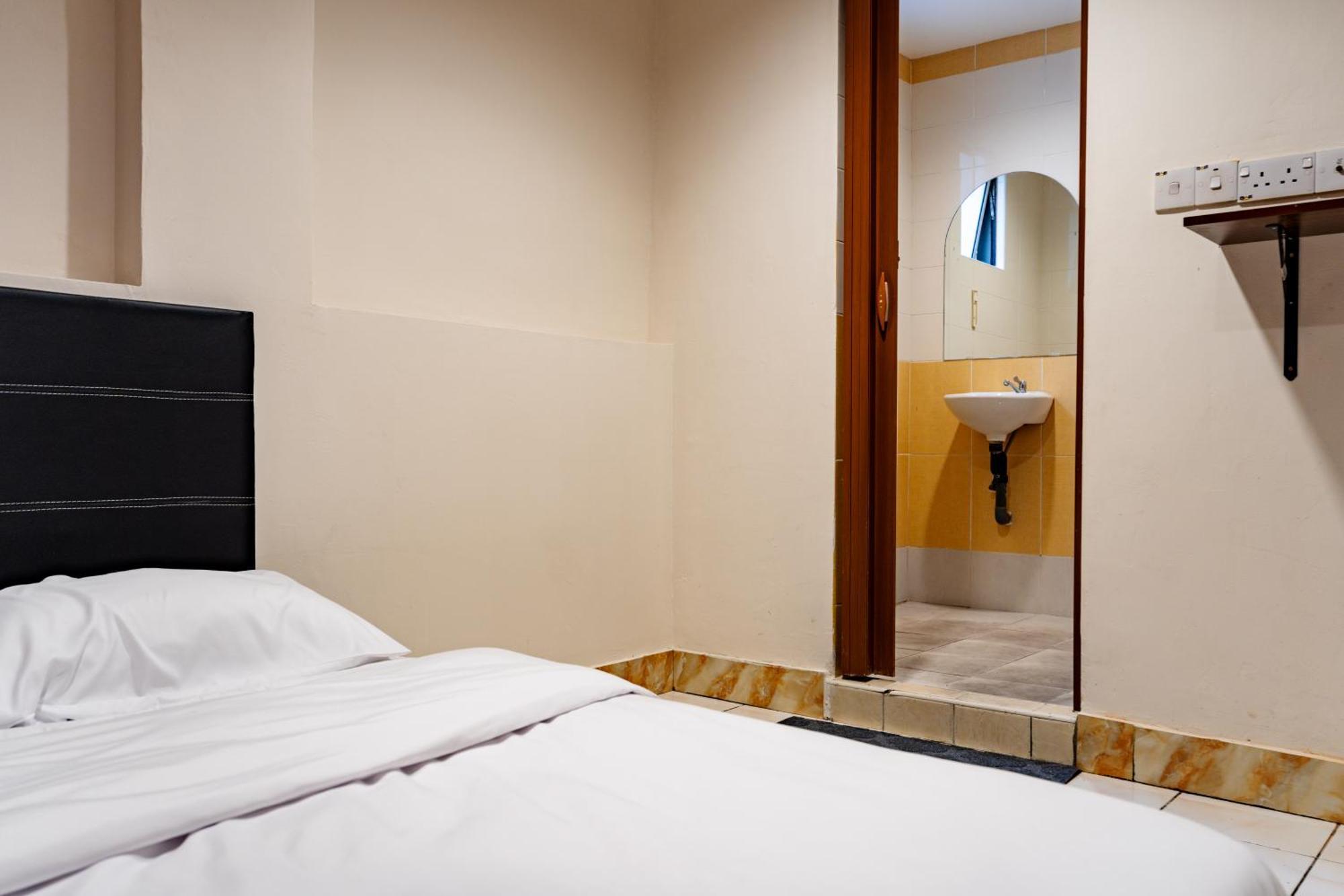 H2 Worldpackers , The Social Hotel コタキナバル エクステリア 写真