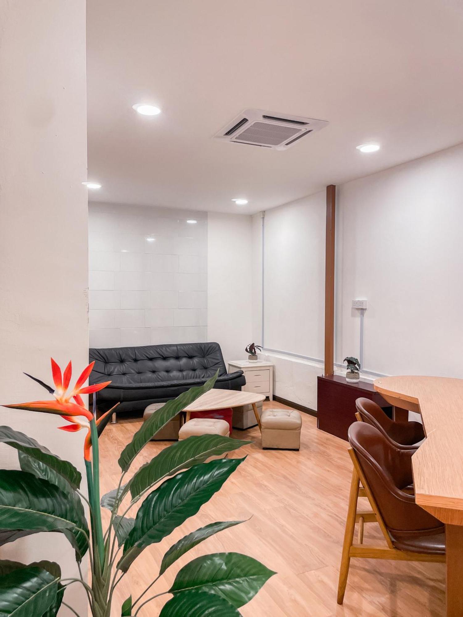 H2 Worldpackers , The Social Hotel コタキナバル エクステリア 写真